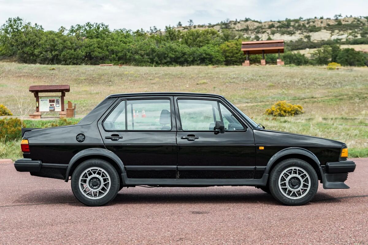 10 Used Car Red Flags You Should Never Ignore